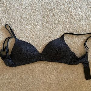 Victoria’s Secret wireless t-shirt bra